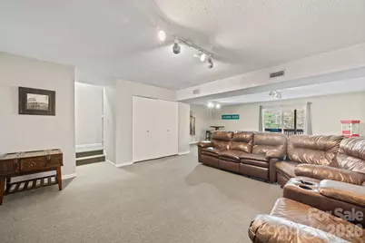 350 21st Avenue Drive NW, Hickory, NC 28601 - Photo 22