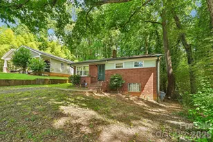 1936 St Paul St, Charlotte, NC 28216 - Photo 2