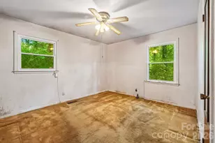 1936 St Paul St, Charlotte, NC 28216 - Photo 14
