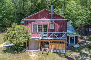 1712 Little Crk Rd, Hot Springs, NC 28743 - Photo 10