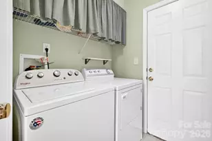 35 Meadow Pathway Dr, Fletcher, NC 28732 - Photo 20