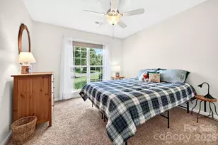 35 Meadow Pathway Dr, Fletcher, NC 28732 - Photo 16