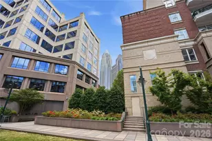 400 N Church St, Charlotte, NC 28202 - Photo 40