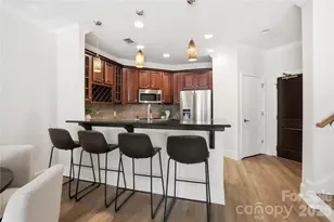 400 N Church St, Charlotte, NC 28202 - Photo 14