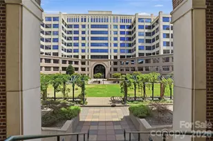 400 N Church St, Charlotte, NC 28202 - Photo 30