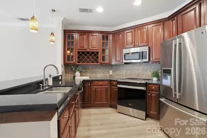 400 N Church Street #404, Charlotte, NC 28202 - Photo 8