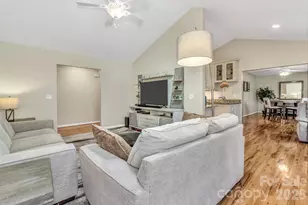 210 Allen Paul Dr, Hendersonville, NC 28791 - Photo 10