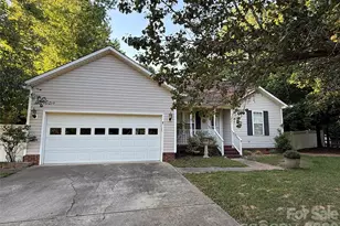 7534 Anchors Aweigh Ln, Sherrills Ford, NC 28673 - Photo 2