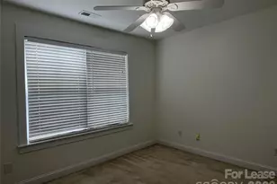 527 Dubois Court, Charlotte, NC 28208 - Photo 18