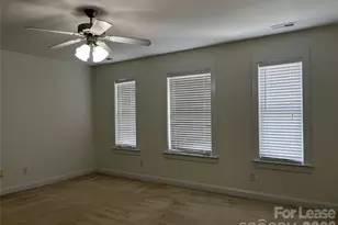 527 Dubois Court, Charlotte, NC 28208 - Photo 22