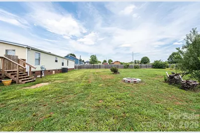 2385 Arrowwood Drive, Hickory, NC 28601 - Photo 24