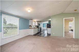 2385 Arrowwood Dr, Hickory, NC 28601 - Photo 8