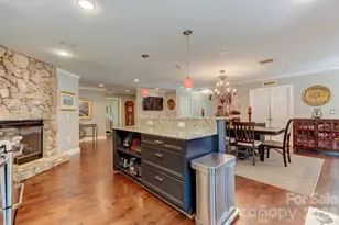 8106 Breezy Hill Dr, Browns Summit, NC 27214 - Photo 10