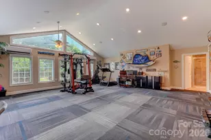 8106 Breezy Hill Dr, Browns Summit, NC 27214 - Photo 24