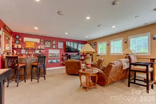 8106 Breezy Hill Dr, Browns Summit, NC 27214 - Photo 32