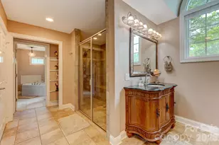 8106 Breezy Hill Dr, Browns Summit, NC 27214 - Photo 20