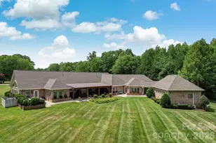 8106 Breezy Hill Dr, Browns Summit, NC 27214 - Photo 46