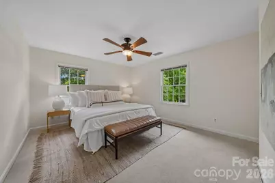 1024 Court Drive, Charlotte, NC 28211 - Photo 18