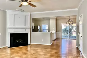 2762 Thornbush Ct, Charlotte, NC 28270 - Photo 2