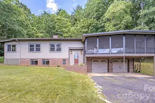 35 Coweeta Ridge Rd, Otto, NC 28763 - Photo 32