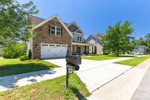 1210 39th Avenue NE, Hickory, NC 28601 - Photo 2