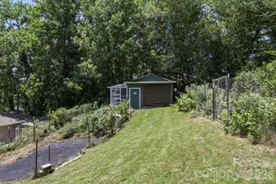 658 Enka Lake Rd, Candler, NC 28715 - Photo 32