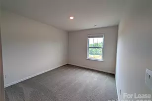 121 Sycamore Spgs Dr, Statesville, NC 28677 - Photo 12