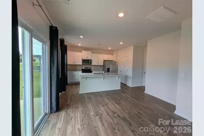 121 Sycamore Springs Drive, Statesville, NC 28677 - Photo 2