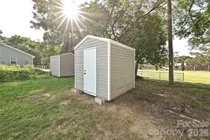 415 Jones St, Charlotte, NC 28208 - Photo 24