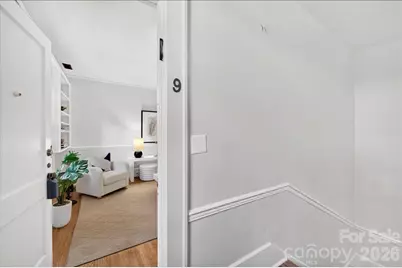 524 Hawthorne Lane #9, Charlotte, NC 28204 - Photo 4