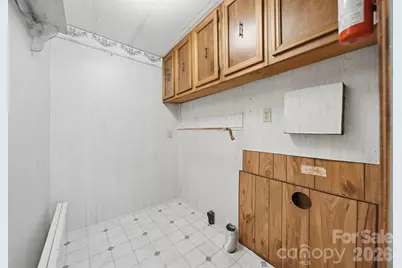 5404 B J Drive, Conover, NC 28613 - Photo 14