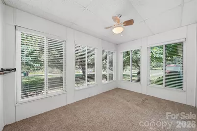 5404 B J Drive, Conover, NC 28613 - Photo 4