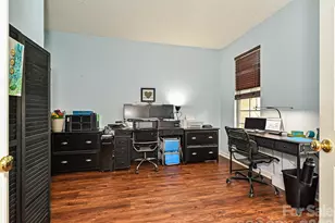 6719 Reedy Creek Rd, Charlotte, NC 28215 - Photo 6