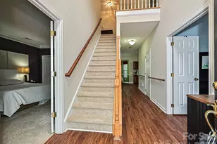 6719 Reedy Creek Rd, Charlotte, NC 28215 - Photo 4