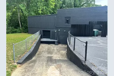 1401 S Salisbury Avenue, Spencer, NC 28159 - Photo 2