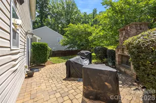 11206 Pond Valley Ct, Charlotte, NC 28269 - Photo 32