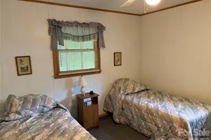 42 Country Meadows Rd, Burnsville, NC 28714 - Photo 22