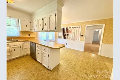 1106 Laurel Woods Drive, Gastonia, NC 28052 - Photo 8