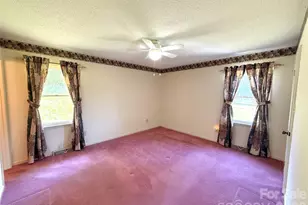 1106 Laurel Woods Dr, Gastonia, NC 28052 - Photo 16