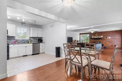 227 W 27th Street, Newton, NC 28658 - Photo 8