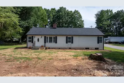 227 W 27th Street, Newton, NC 28658 - Photo 2