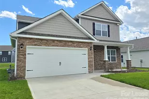 122 Salers Rd, Fletcher, NC 28732 - Photo 2