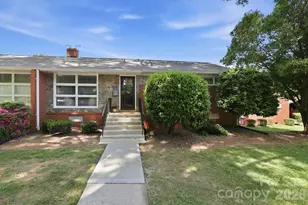4500 Woodlark Ln, Charlotte, NC 28211 - Photo 20
