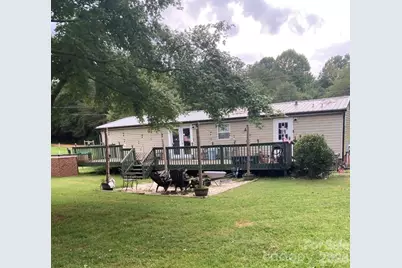 2044 Clareview Drive, Conover, NC 28613 - Photo 2