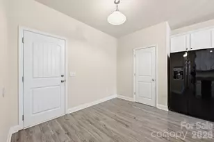 7820 Rockland Dr, Charlotte, NC 28213 - Photo 10