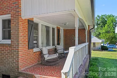 407 S Beaver Street, Landis, NC 28088 - Photo 2
