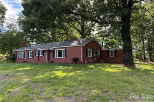 148 Barium Ln, Statesville, NC 28677 - Photo 2