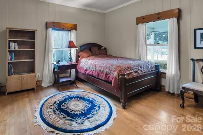 2103 N Thomas Avenue, Newton, NC 28658 - Photo 32