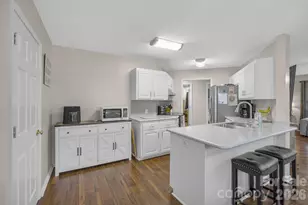 217 Lakewood Dr, Pickens, SC 29671 - Photo 14