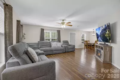 217 Lakewood Drive, Pickens, SC 29671 - Photo 8